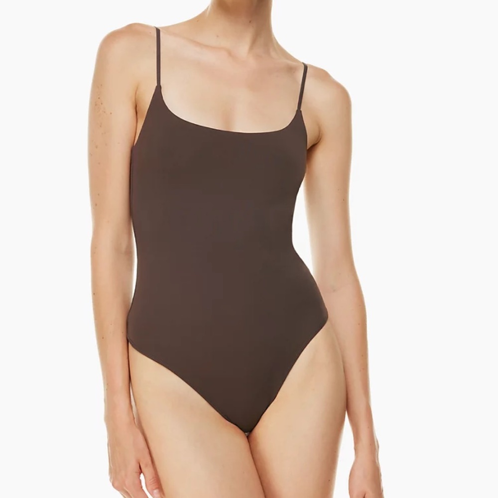 NWT Babaton Contour Bodysuit